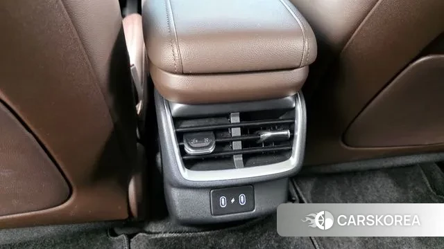 Hyundai Grandeur (GN7) id 3770482 из Кореи 7