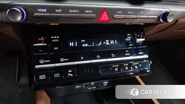 Hyundai Grandeur (GN7) id 3566012 из Кореи 7