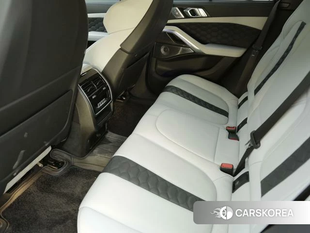 BMW X6 M id 4257532 из Китая 7