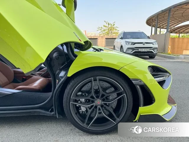McLaren 720S id 3095971 из Кореи 7