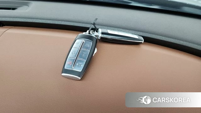 Genesis G80 (RG3) id 4389182 из Кореи 7