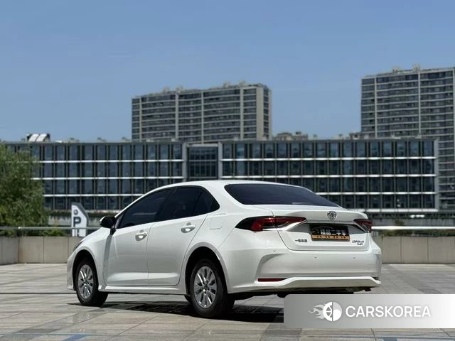 Toyota Corolla id 4299881 из Китая 7