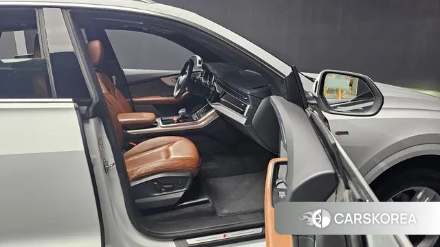 Audi Q8 (4M) id 3023578 из Кореи 7