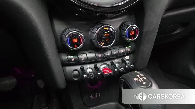 Mini Cooper D id 3391790 из Кореи 7