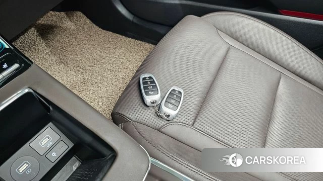 Hyundai The New Grandeur IG Hybrid id 4667163 из Кореи 7