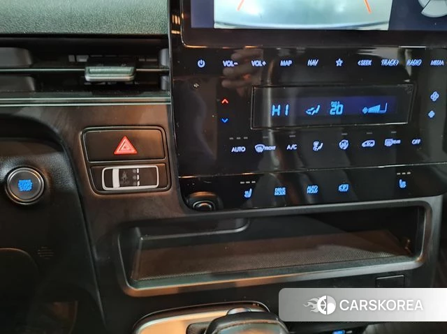 Hyundai Staria id 3915919 из Кореи 7