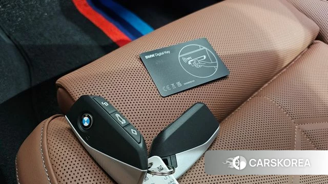 BMW 5 Series (G60) id 4432434 из Кореи 7