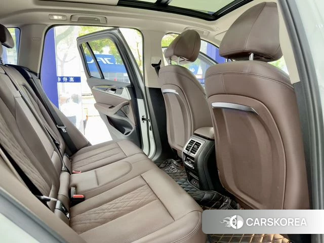 BMW iX3 id 4353361 из Китая 7