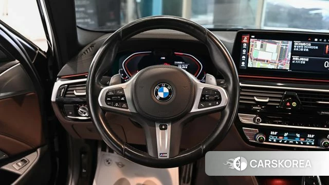 BMW 5 Series (G30) id 4488933 из Кореи 7