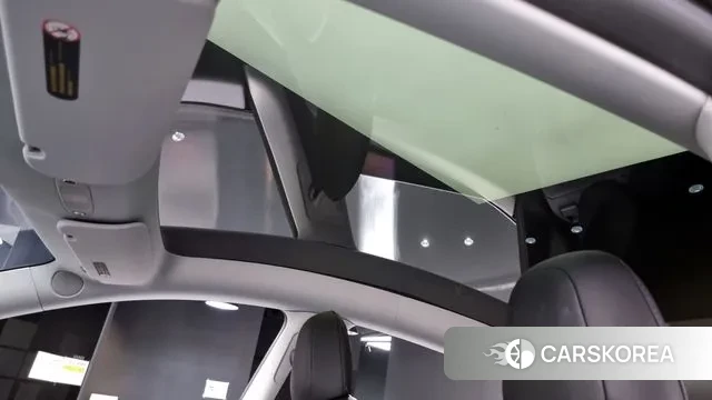 Tesla Model Y id 3232546 из Кореи 7