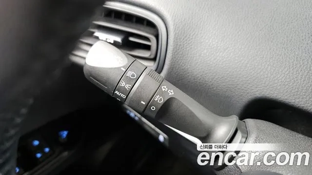 Toyota Prius 4th Generation id 2928337 из Кореи 7