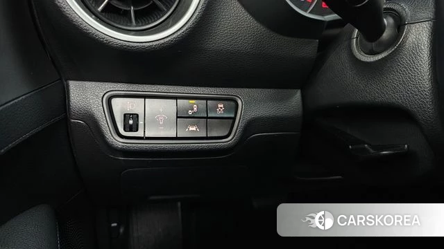 Kia Come New K3 id 4196883 из Кореи 7