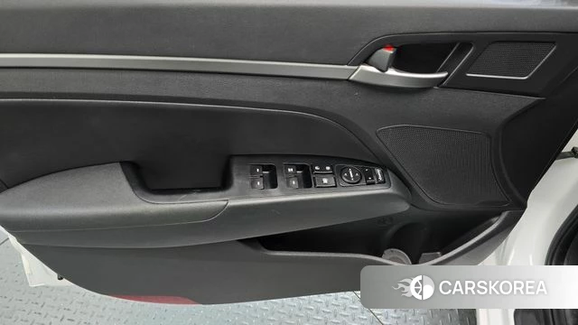 Hyundai Avante AD id 4722564 из Кореи 7