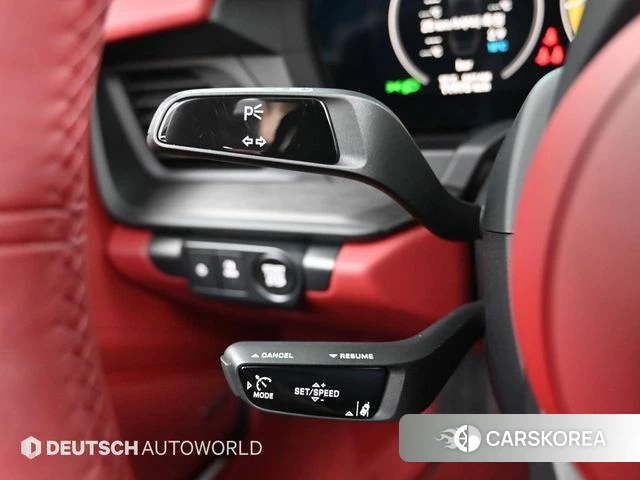 Porsche 911(992) id 3896466 из Кореи 7