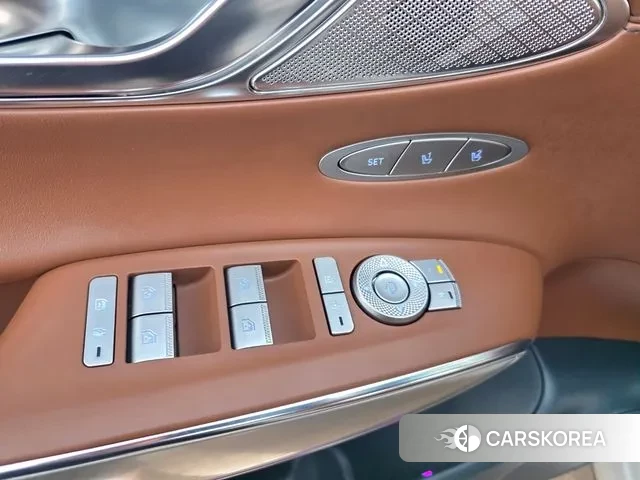 Genesis GV70 id 3679877 из Кореи 7