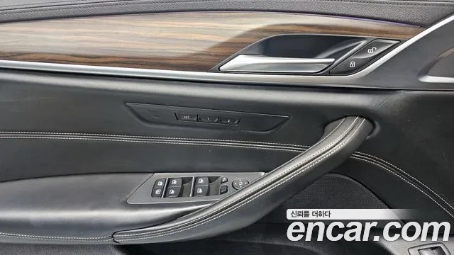 BMW 5 Series (G30) id 2903213 из Кореи 7