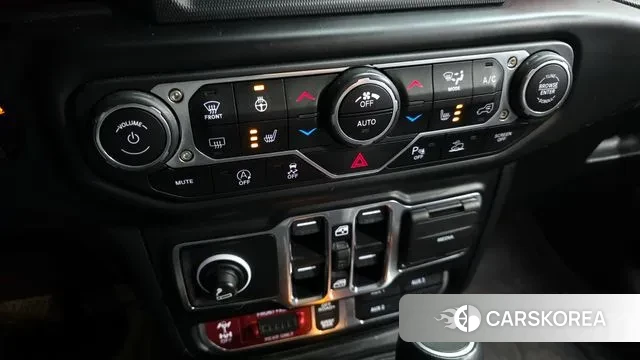 Jeep Gladiator (JT) id 3378402 из Кореи 7