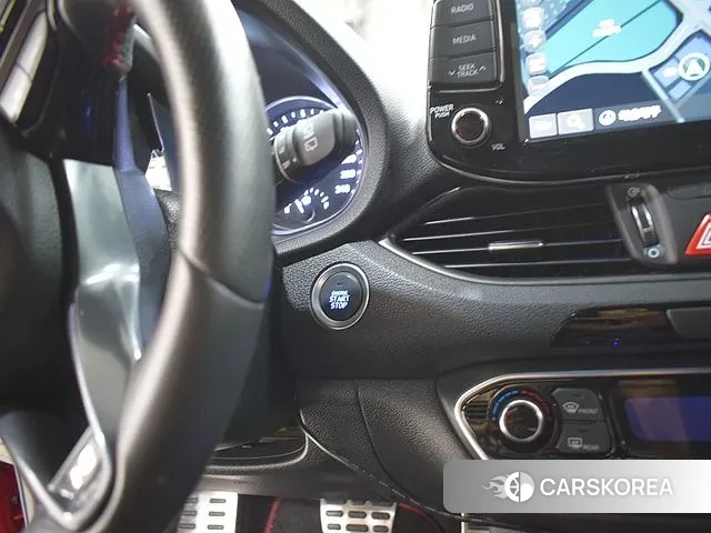 Hyundai i30 (PD) id 3253779 из Кореи 7