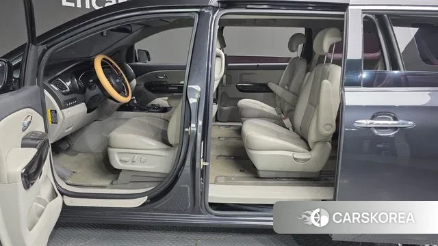 Kia The New Carnival id 3380658 из Кореи 7