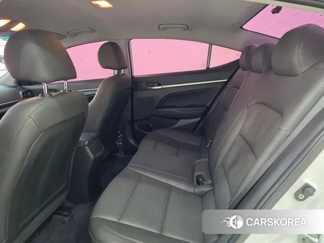 Hyundai The New Avante AD id 3474511 из Кореи 7