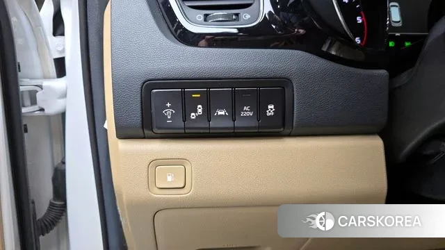 Kia The New Carnival id 3672746 из Кореи 7