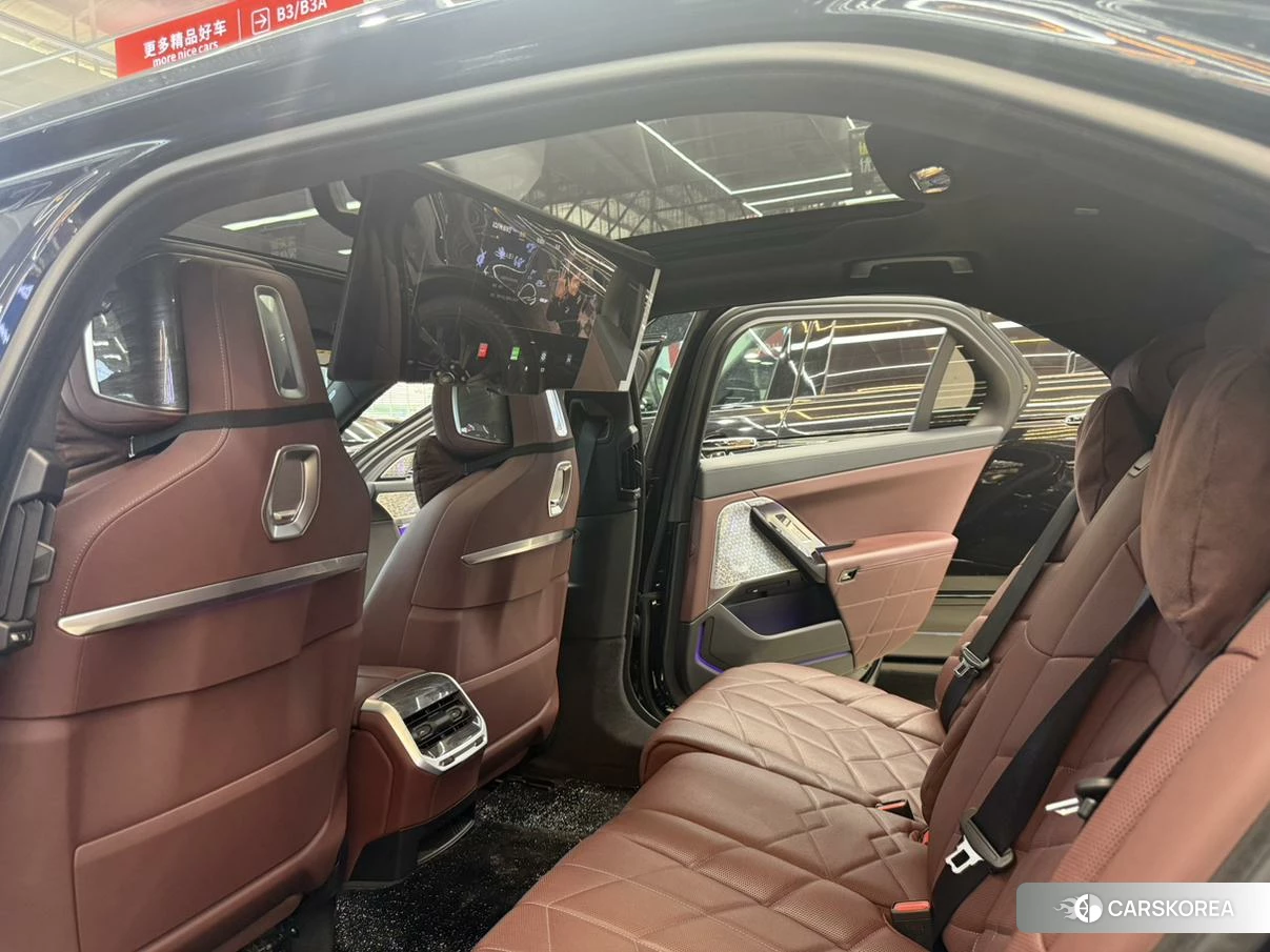 BMW i7 id 4426917 из Китая 7