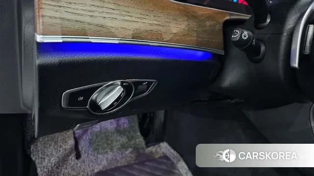 Mercedes-Benz E-Class W213 id 3295969 из Кореи 7