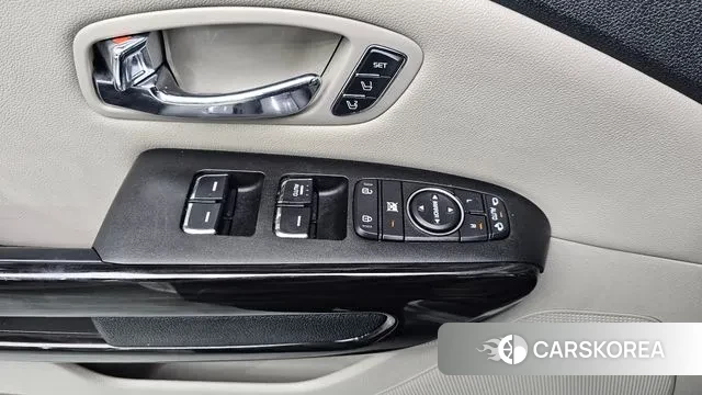 Kia The New Carnival id 3687036 из Кореи 7