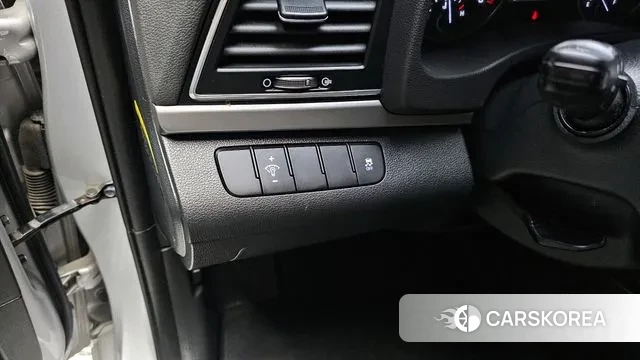 Hyundai Avante AD id 3375341 из Кореи 7