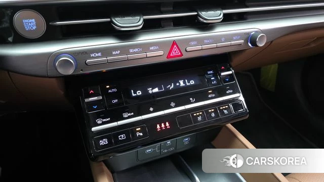 Hyundai Grandeur (GN7) id 3921981 из Кореи 7