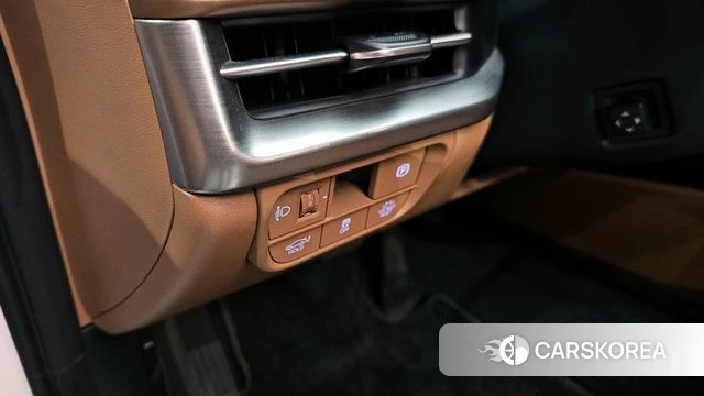 Hyundai Grandeur Hybrid (GN7) id 3909730 из Кореи 7