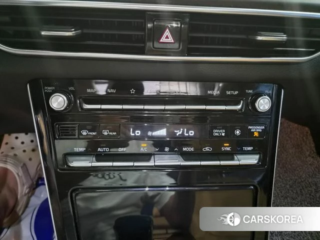Kia K7 Premier Hybrid id 4680937 из Кореи 7