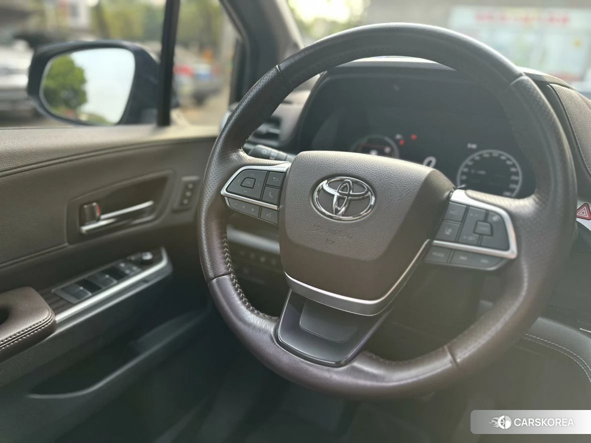 Toyota Saina id 4454757 из Китая 7