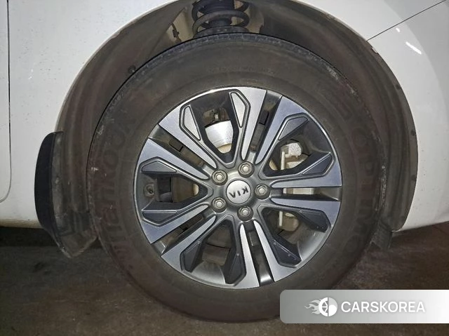 Kia The New Carnival id 4188228 из Кореи 7