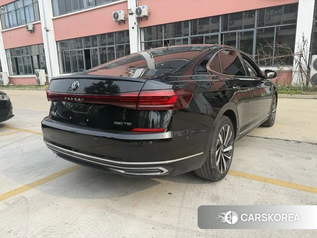 Volkswagen Passat id 4313406 из Китая 7
