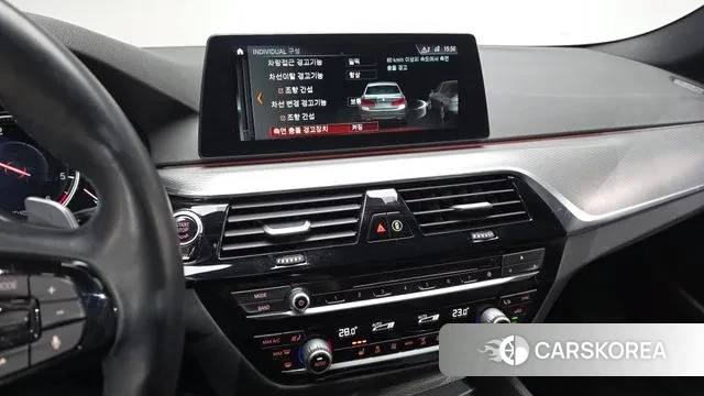 BMW 5 Series (G30) id 3608448 из Кореи 7