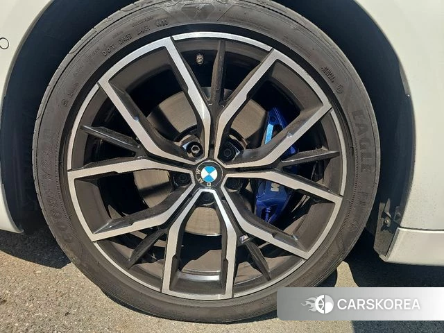 BMW 5 Series (G30) id 4249130 из Кореи 7