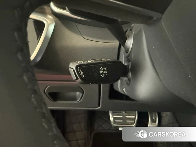 Audi A6L id 4182738 из Китая 7