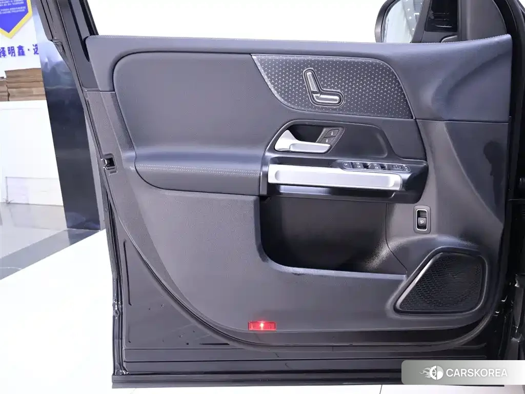 Mercedes-Benz GLB id 4577550 из Китая 7