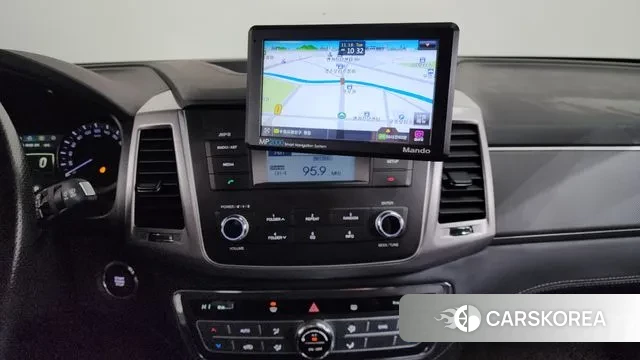 Ssangyong Rexton Sports id 3380400 из Кореи 7