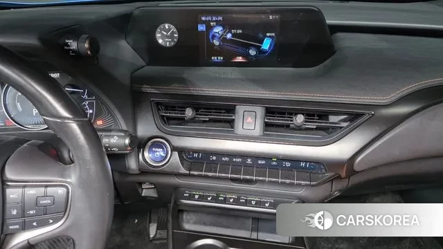 Lexus UX250h id 3270048 из Кореи 7