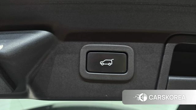 Land Rover Range Rover Velar id 4684441 из Кореи 7