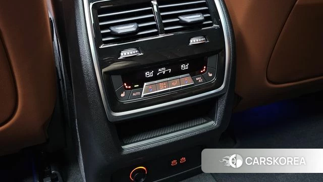 BMW X7 (G07) id 4589780 из Кореи 7