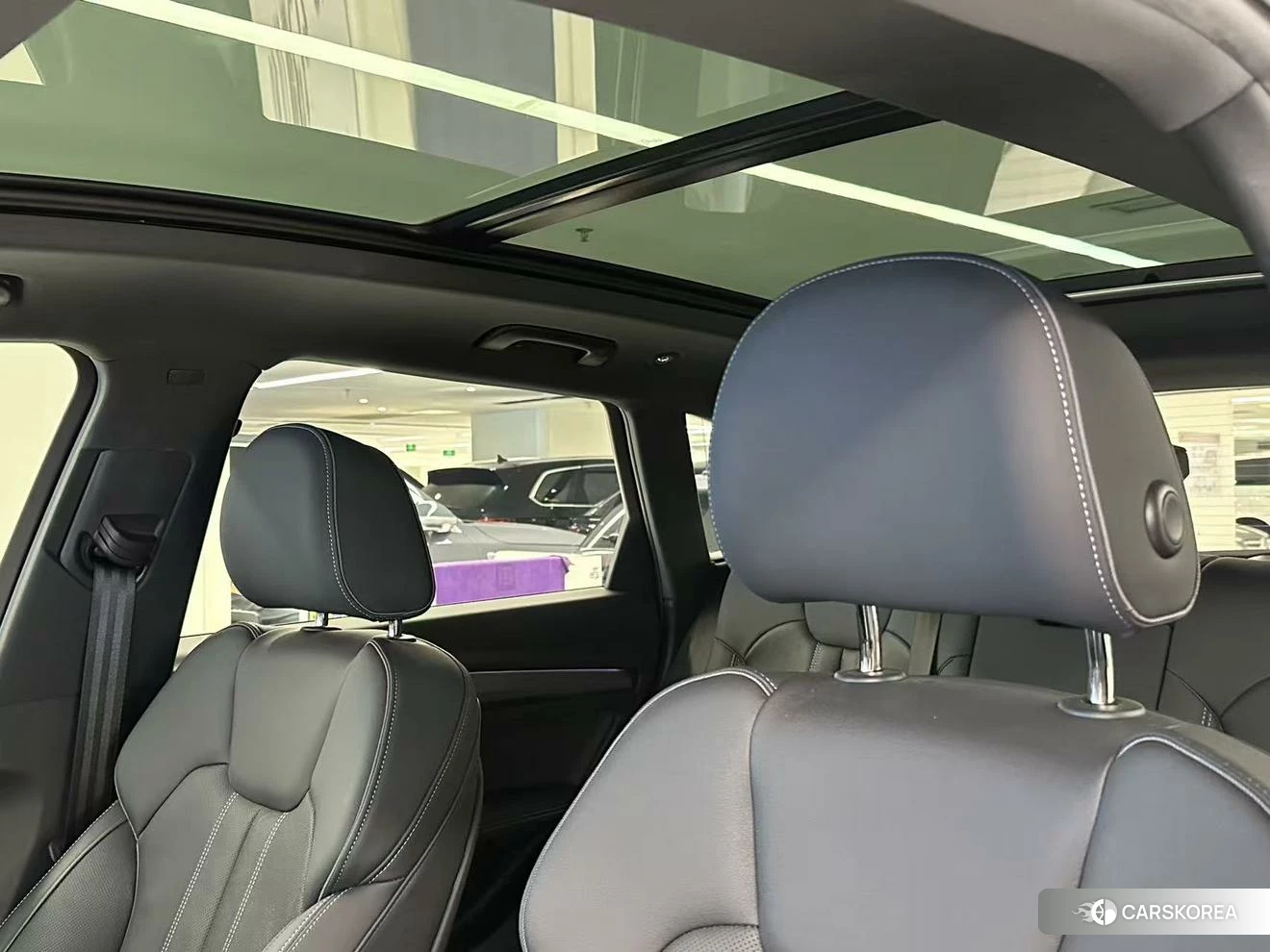 Audi Q5L id 4426527 из Китая 7