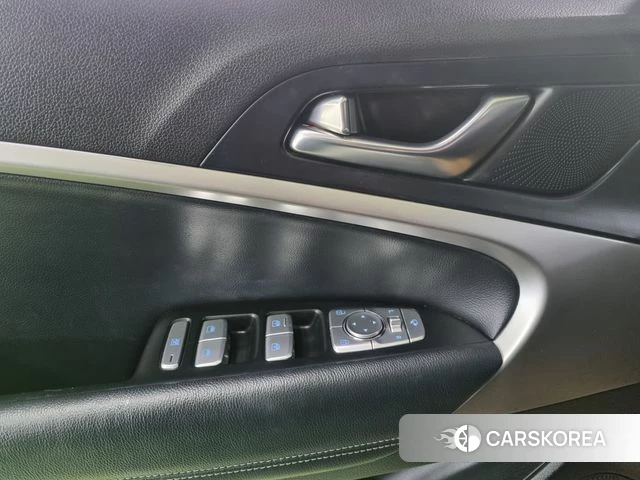 Genesis G70 id 4225693 из Кореи 7