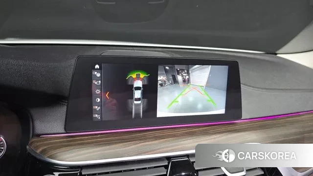 BMW 5 Series (G30) id 3396996 из Кореи 7