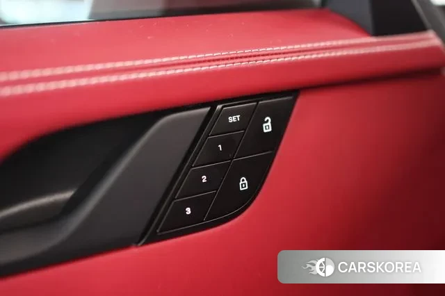 Porsche 911(992) id 2973362 из Кореи 7