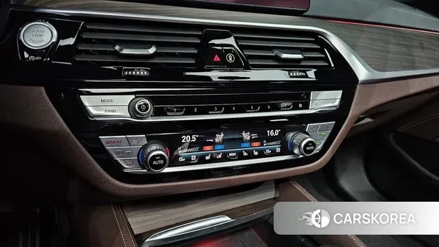 BMW 5 Series (G30) id 3324035 из Кореи 7