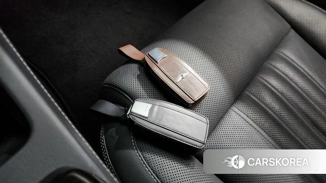 Genesis G90 id 4345536 из Кореи 7