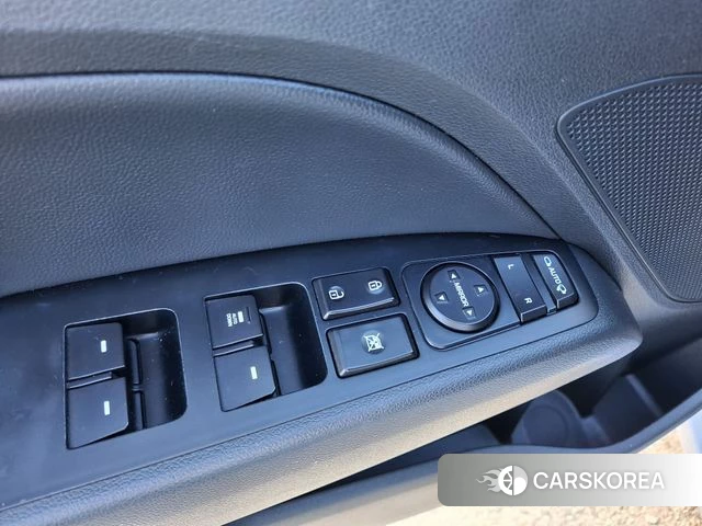 Hyundai The New Avante AD id 3942629 из Кореи 7